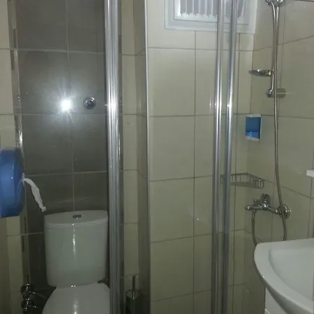 Adrian Hotel 3*