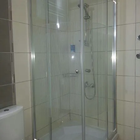 Hotel Adrian
